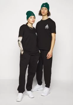 YOURTURN Wincent Weiss Basic - Trainingsbroek - Black -Yourturn 2206c249a15845f49cd016ff6a9ee6ba