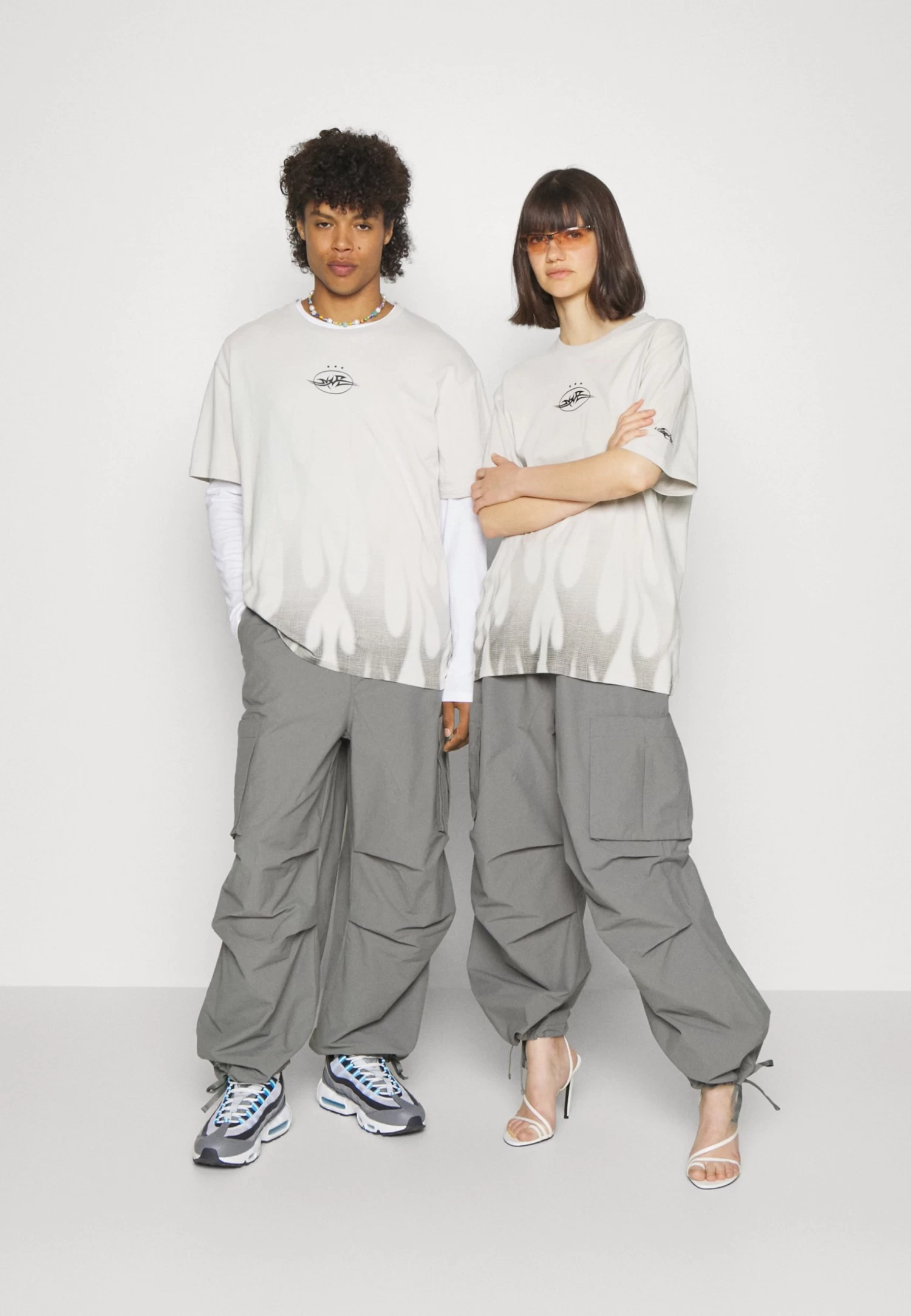 YOURTURN Unisex - T-Shirt Print - Light Grey 2 YOURTURN Unisex - T-Shirt Print - Light Grey - Afbeelding 2