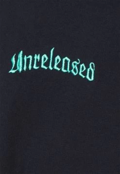 YOURTURN Graphic Tee Wincent Weiss Tee - T-Shirt Print - Black -Yourturn 25abfad14870499eb62e44e0cc6cbdab