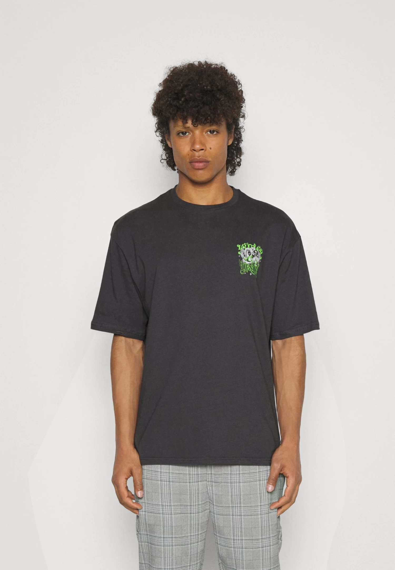 YOURTURN Snake Desire Tee Unisex - T-Shirt Print - Dark Grey 1 YOURTURN Snake Desire Tee Unisex - T-Shirt Print - Dark Grey