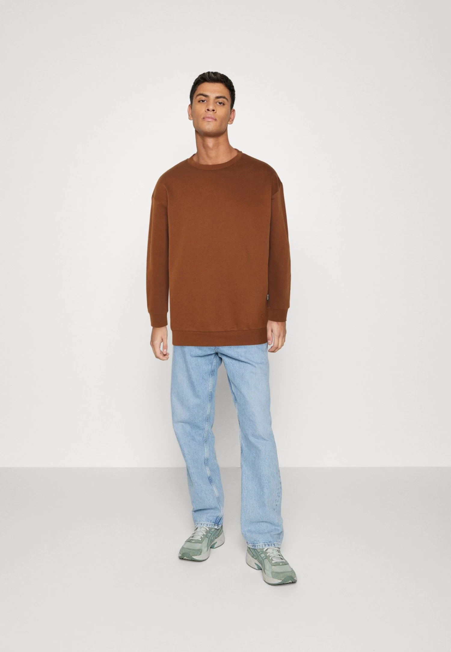 YOURTURN Unisex 2 Pack - Sweater - Dark Brown/Off-White 1 YOURTURN Unisex 2 Pack - Sweater - Dark Brown/Off-White