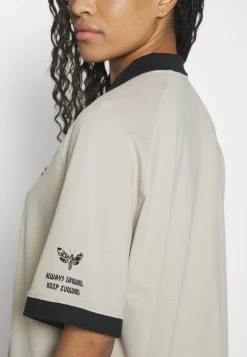 YOURTURN Multi Placement Polo - Poloshirt - Tan -Yourturn 64bc182ade6a47d5a575cc07abbd7029