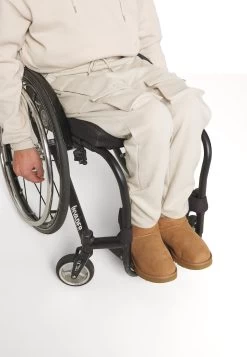 YOURTURN Trainingsbroek - Beige -Yourturn 7bb3fa43c00b411a9ee8e8e4d18de31e