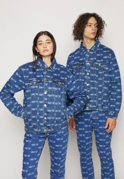 YOURTURN Wincent Weiss Unisex - Spijkerjas - Blue Denim 9 YOURTURN Wincent Weiss Unisex - Spijkerjas - Blue Denim -Yourturn 8423ee0b014541808eafded6e8935ed2