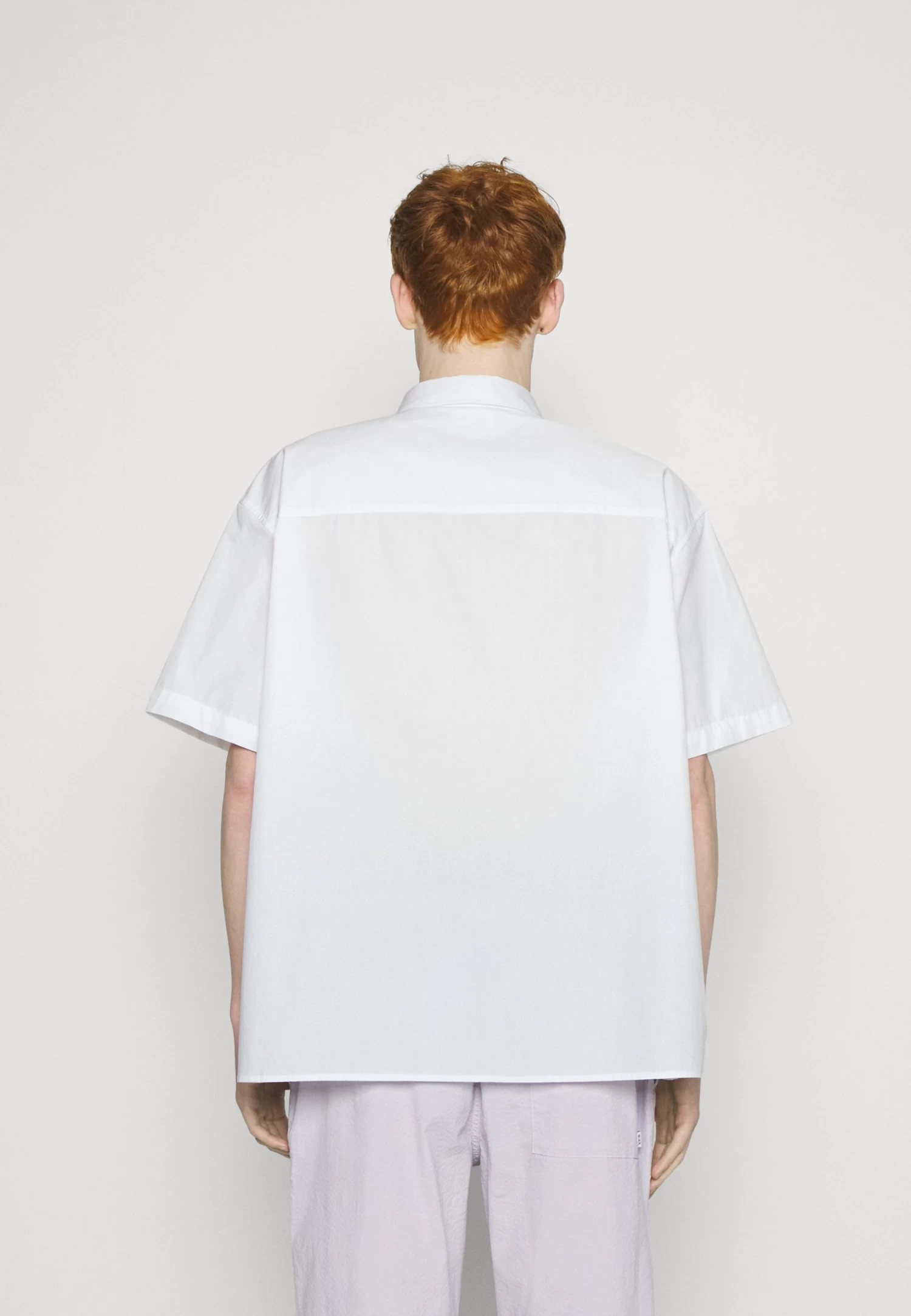 YOURTURN Plain Boxi Fit Unisex - Overhemd -White 3 YOURTURN Plain Boxi Fit Unisex - Overhemd -White - Afbeelding 3