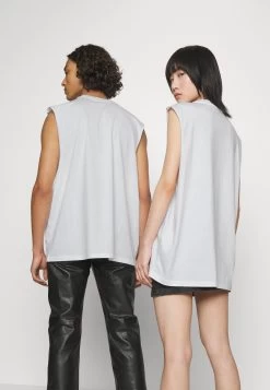 YOURTURN Unisex 2 Pack - Top - White, Black 11 YOURTURN Unisex 2 Pack - Top - White, Black -Yourturn adf66e2d7d094e35b79b1f4f472e6fee