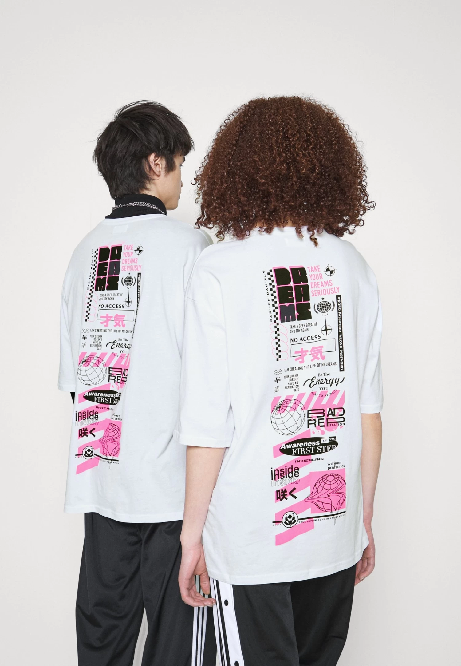 YOURTURN Unisex - T-Shirt Print - White 3 YOURTURN Unisex - T-Shirt Print - White - Afbeelding 3