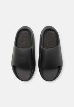 YOURTURN Badslippers - Black -Yourturn cf646b70f2e848caa63bab5f5d5868bd