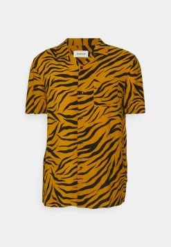 YOURTURN Genderless Resort- Overhemd - Black 10 YOURTURN Genderless Resort- Overhemd - Black -Yourturn d69eebb48bea493cae69b9384b8edbca