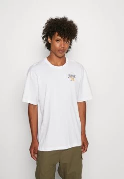 YOURTURN Orange Fruit Graphic Tee- T-Shirt Print - White