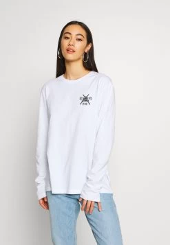 YOURTURN Longsleeve - White -Yourturn e3e7c0ecd1364435a648601a663c71d4