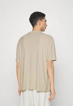 YOURTURN Unisex 2 Pack - T-Shirt Basic - Offwhite/Light Green 8 YOURTURN Unisex 2 Pack - T-Shirt Basic - Offwhite/Light Green -Yourturn e76c22721a5f4d369083afe82213e07c