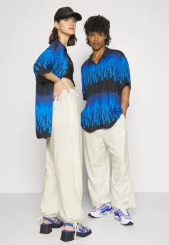 YOURTURN Genderless Parachute Unisex - Broek - White 9 YOURTURN Genderless Parachute Unisex - Broek - White -Yourturn f47a0e1ecff04f00b66902953e5c6730